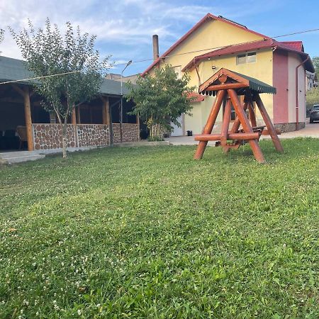 Pensiunea Colt De Rai Corbi Dış mekan fotoğraf