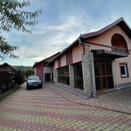 Pensiunea Colt De Rai Corbi Dış mekan fotoğraf