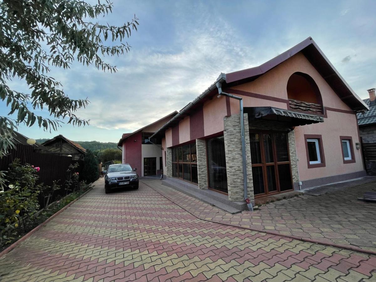 Pensiunea Colt De Rai Corbi Dış mekan fotoğraf